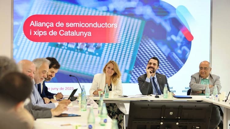 Neix l’Aliança de semiconductors amb l’objectiu de convertir Catalunya en pol de referència del sector a Europa
