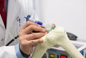 3D Biomedics aconsegueix reproduir rèpliques exactes d'òrgans i ossos en 3D