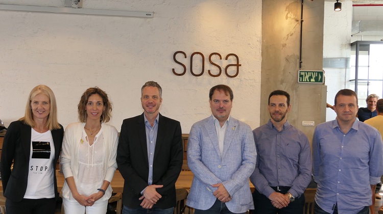 La delegació catalana visita la seu de l'empresa Sosa