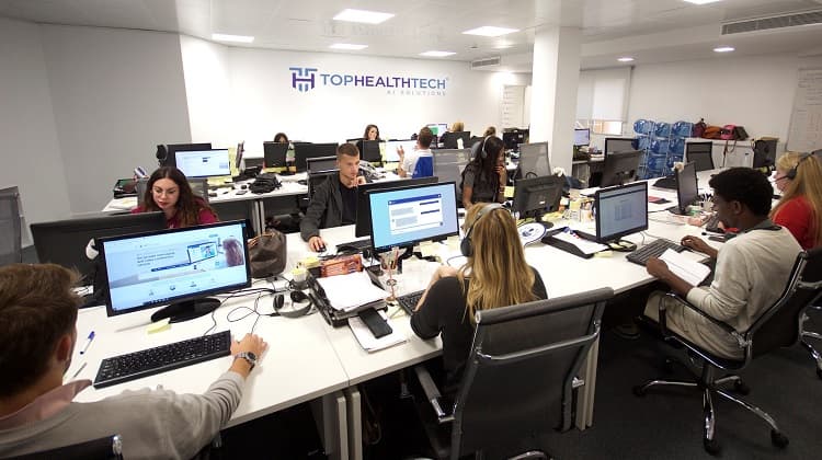 L’empresa catalana  Top Health Tech guanya una licitació al Regne Unit per desenvolupar un portal de salut laboral amb tecnologia d’IA