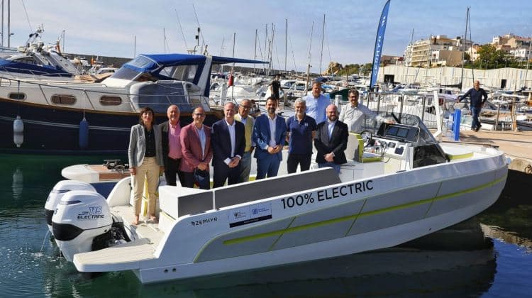 El conseller Torrent presenta un projecte de construcció d’embarcacions elèctriques catalanes en el marc de la Copa Amèrica