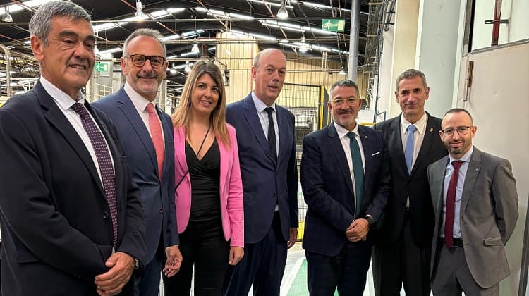 Imagen del artículo El grup Saica inverteix 17 MEUR per ampliar i modernitzar la fabricació de productes de cartró ondulat per a embalatge a la planta de Saica Pack de l'Aldea