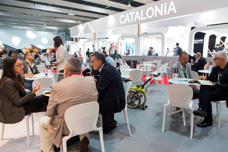 Diversos participants durant una edició de l'IOT
