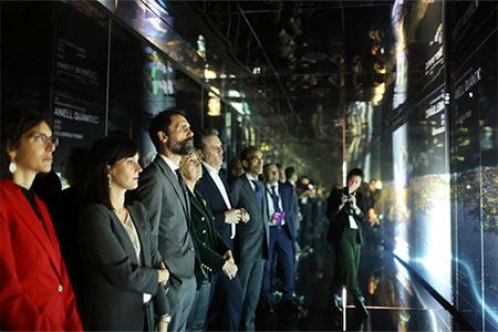 La comitiva ha visitat alguns dels estands de l'Smart City Expo d'enguany