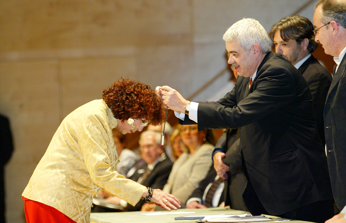 Maria Dolors Torres Manzanera (Maruja Torres)