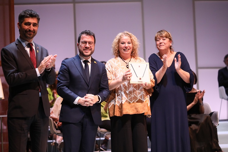 Lliurament de la Creu de Sant Jordi a Fàtima Ahmed