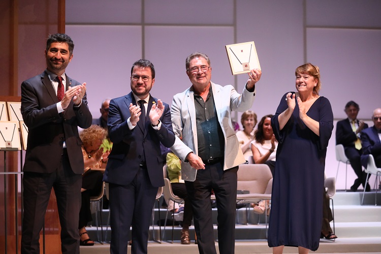 Lliurament de la Creu de Sant Jordi a Joan Carles Doval